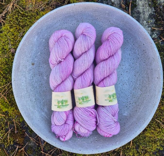 Tynn Merino - Rosa sky