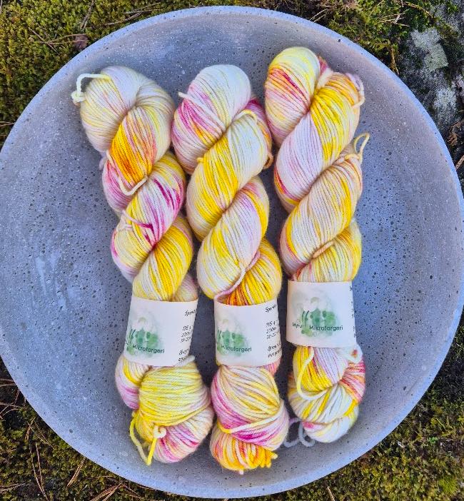 Spenstig tykk merino - Cosmos